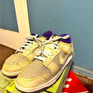 Used union dunks size 10.5